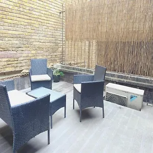 Spacious 3 Bed Flat Near Liverpool Street, Spitalfields Londres