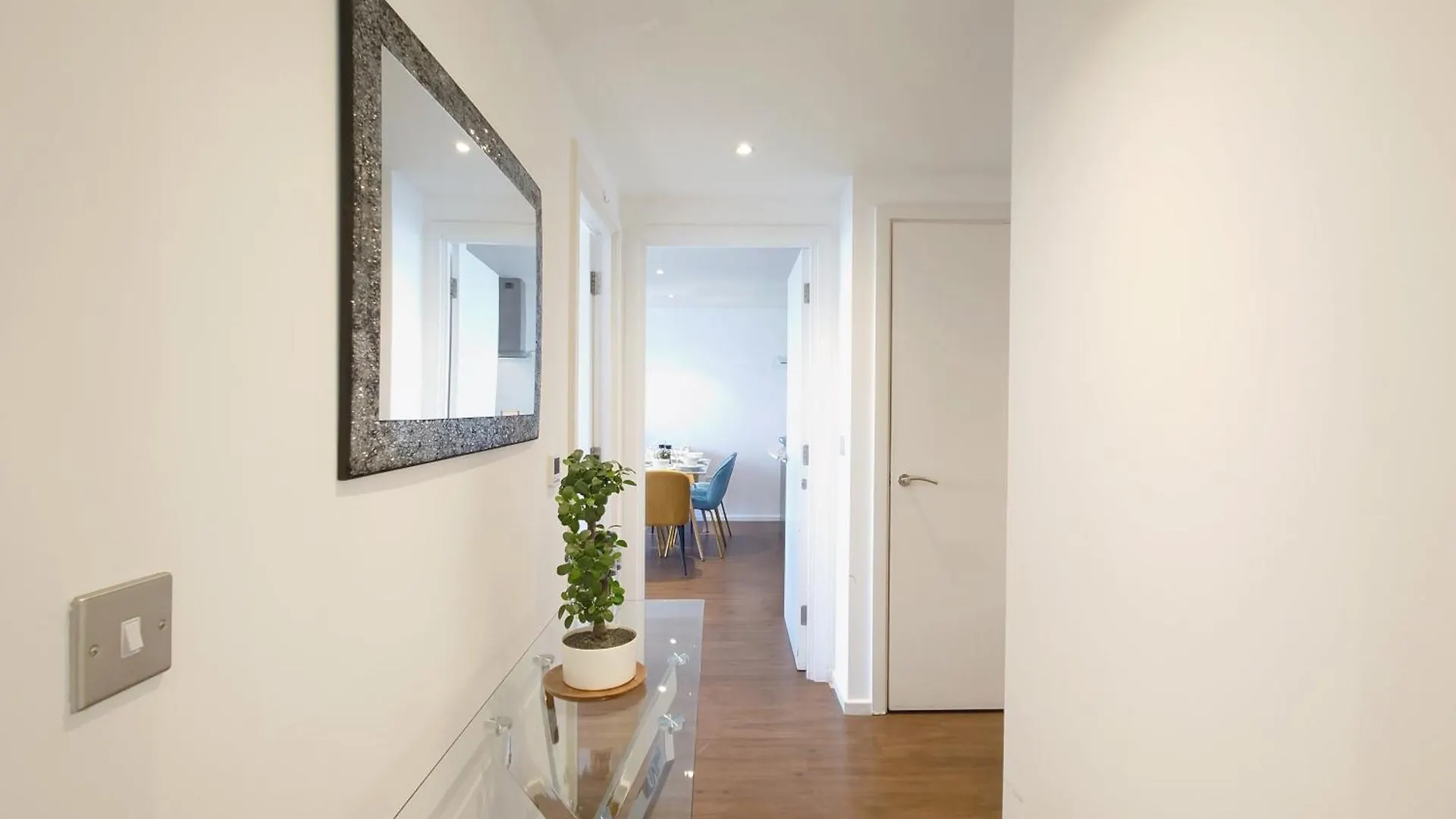 Deluxe Two Bed Apartment By London Excel & O2