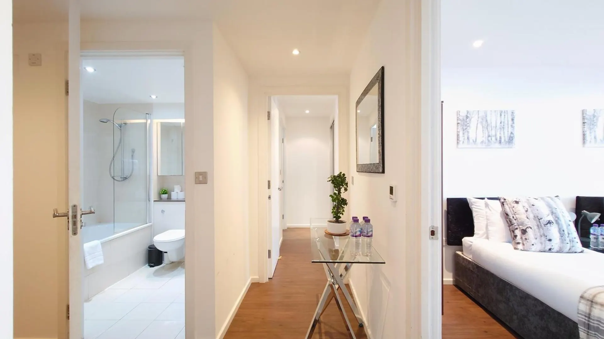 Deluxe Two Bed Apartment By London Excel & O2 0*,
