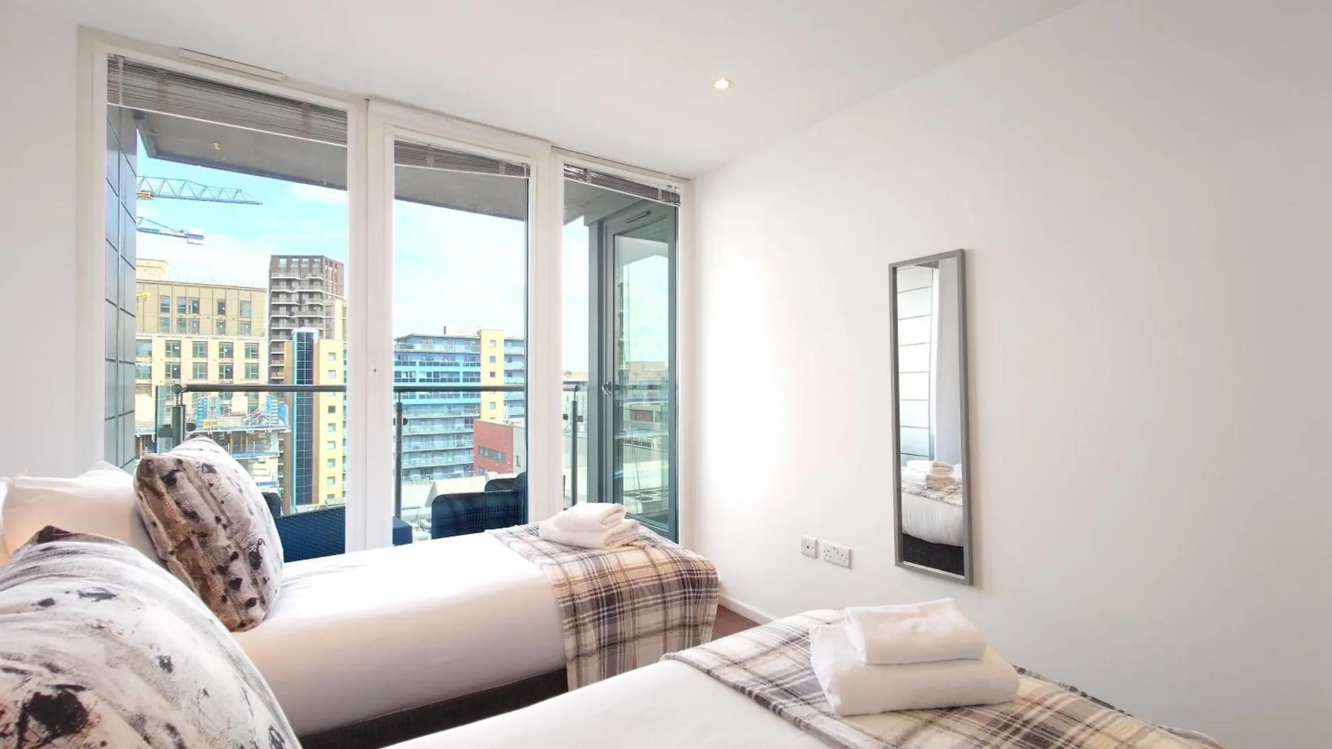 Deluxe Two Bed Apartment By London Excel & O2 Reino Unido